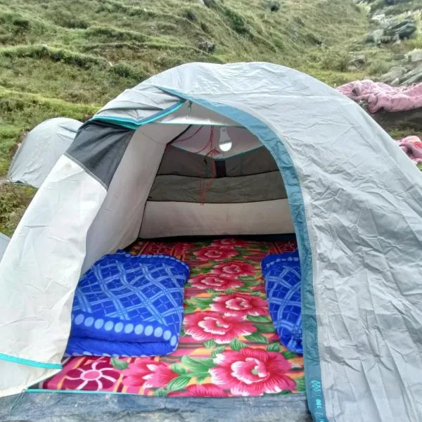 Kedarnath Nature Camp by Nitin, hotel v destinaci Kedārnāth