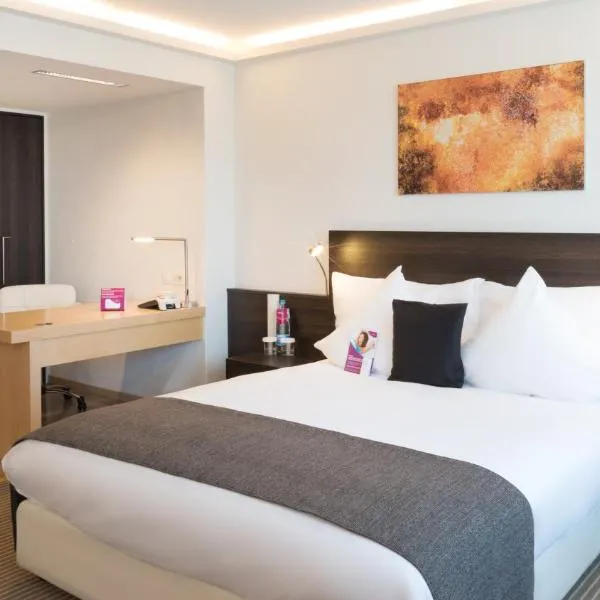 Crowne Plaza Zürich by IHG, khách sạn ở Zürich