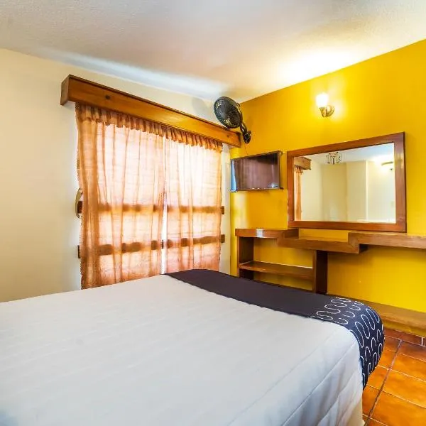 Capital O Hotel Casa Blanca, hotel in Celaya