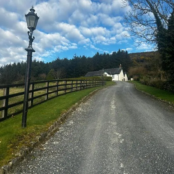 Yewwood Cottage, hotel in Newry