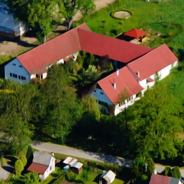 Penzion U Obludy, hotel di Dolní Pěna