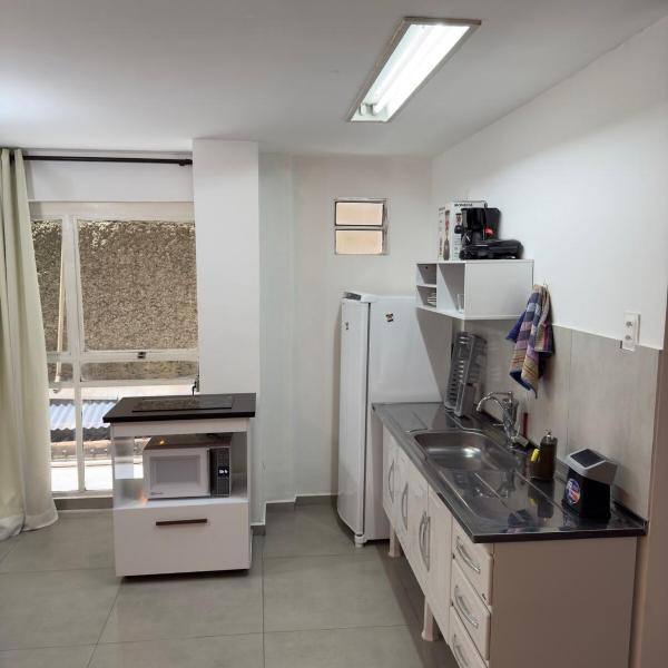 04 - ESTÚDIO com ÁREA PRIVATIVA, Vaga de garagem, Máquina de lavar, Wi-fi, TV smart, próximo a Skema School - Foto 4