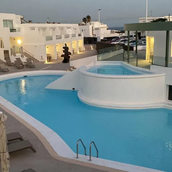 Kikere Studios, hotel v destinácii Puerto del Carmen