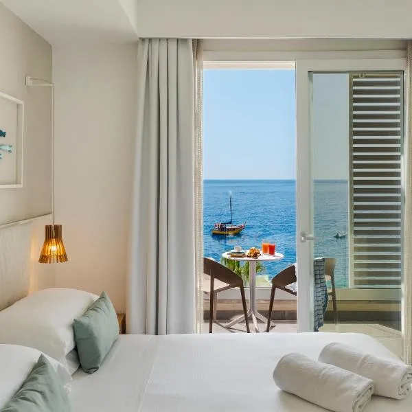 Albatros Beach Hotel, hotel v destinácii Letojanni