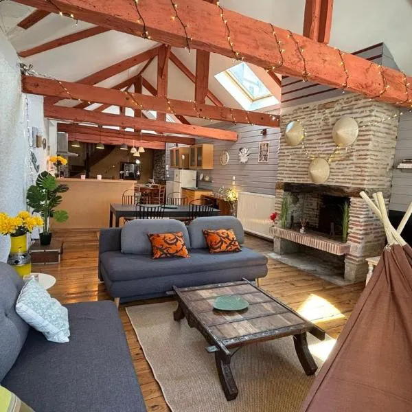 Cosy Eglantine- T3 - Hyper centre & spacieux, hotel en Pau