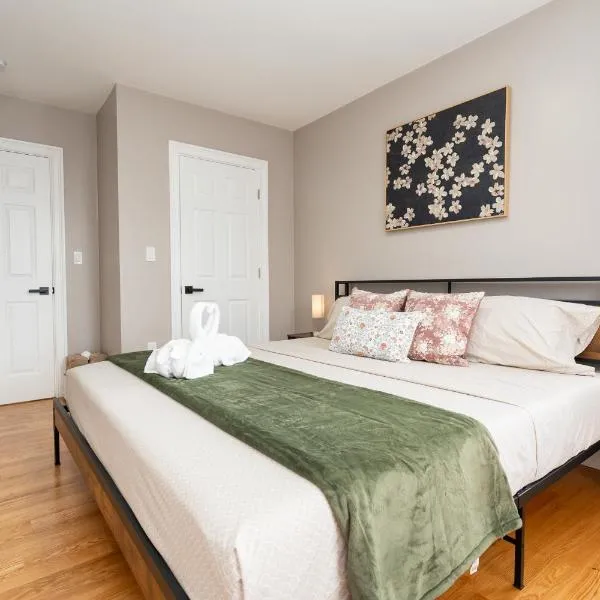 Pet-Friendly Modern 3BR 1st-floor Apt Boston - Easy Franklin Park & Red Line Access 5581 – hotel w mieście Boston