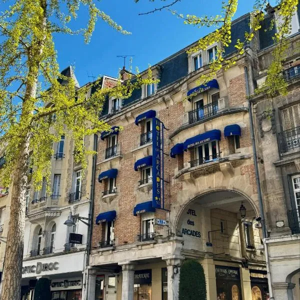 Hôtel des Arcades, hotel v destinácii Reims