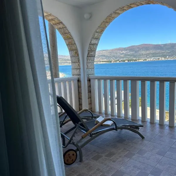 Hotel Vila Tina, hotel v Trogiru