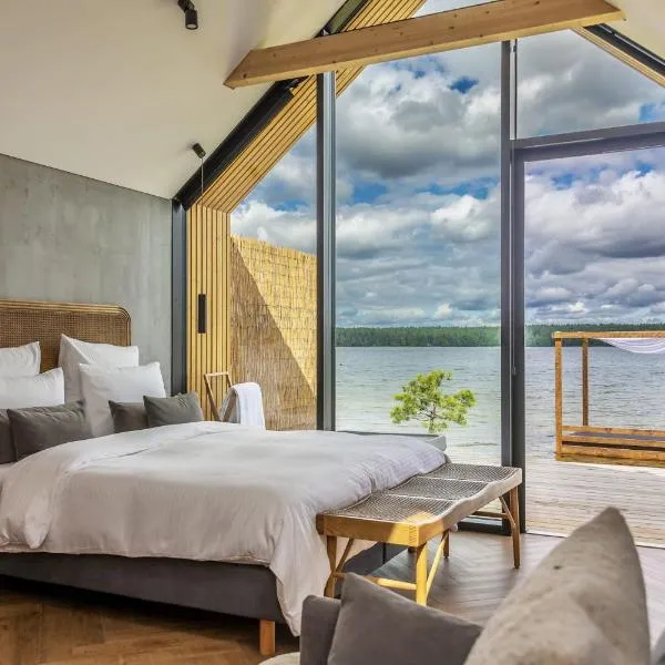 Horizons Lake Resort & Spa, hotel v destinaci lavysas