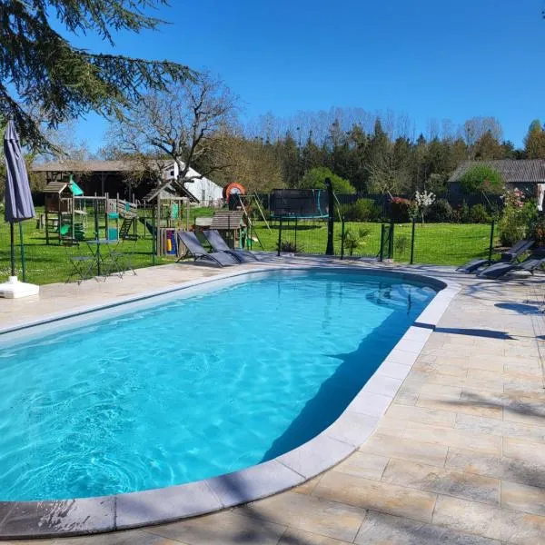 Chambres d'hôtes de charme a proximité du zoo de beauval, "Au Havre De Paix", hotel di Couffy