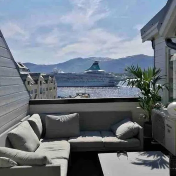 Penthouse Ålesund city center、オーレスンのホテル