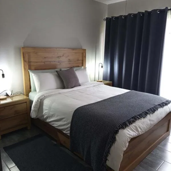 Hantam Suites, hotel in Centurion