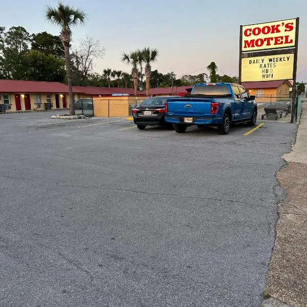 Cook's Motel- Panama City Beach, hotel em Panama City Beach