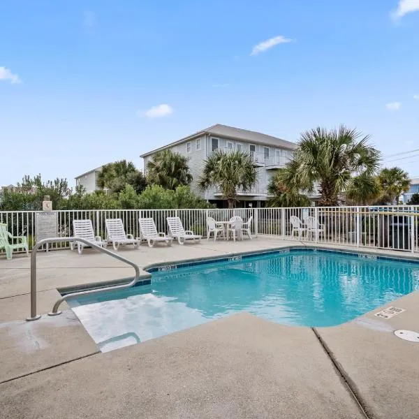 Beautiful Two Bedroom, Two Bathroom First Floor Condo in Gulf Shores!, hotel in Gulf Shores