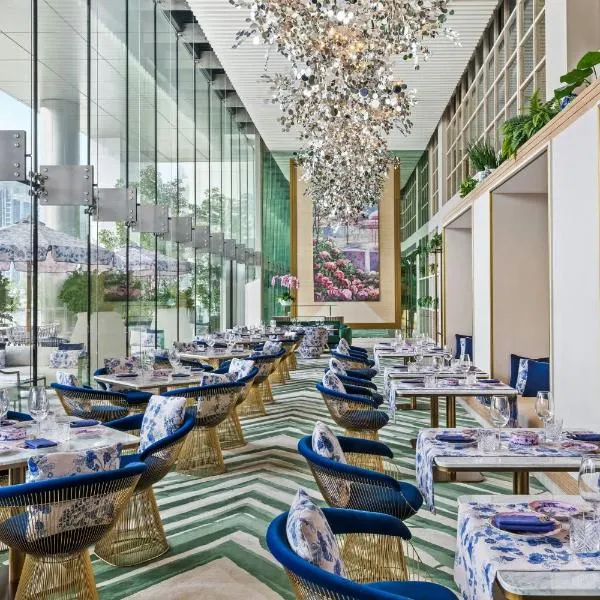 The St. Regis Downtown Dubai, hotel u Dubaiju