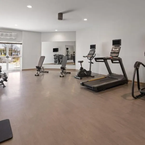 Staybridge Suites Rehoboth Beach by IHG, hotel in Lewes