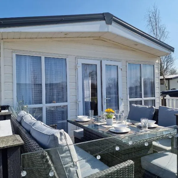 Ladybird Lodge, hotel v destinaci Carnforth