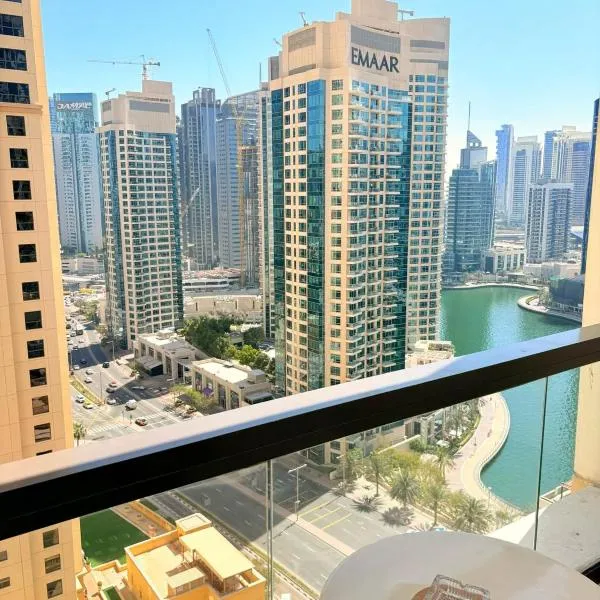 Horizon Rooms JBR, hotel en Dubái