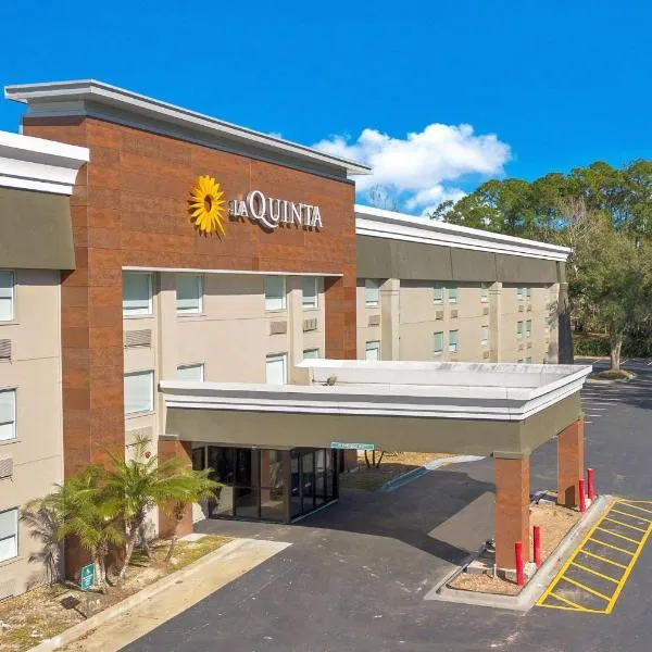 잭슨빌에 위치한 호텔 La Quinta Inn & Suites by Wyndham Jacksonville Mandarin