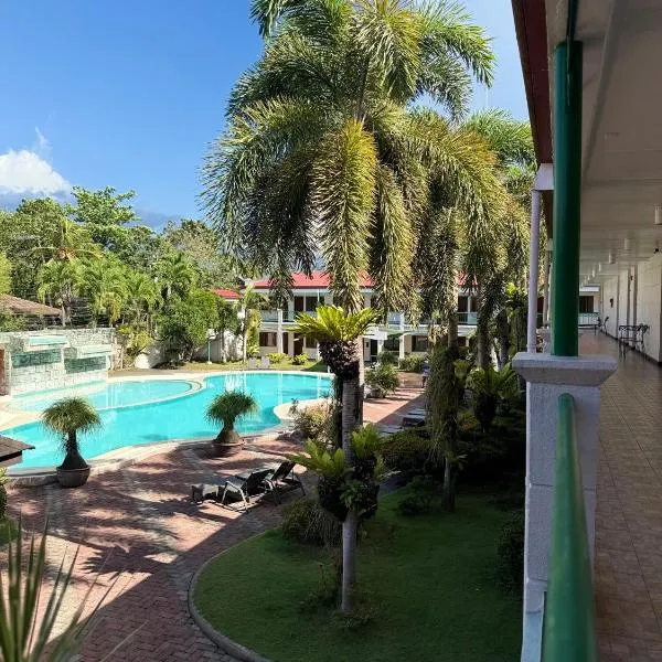 Dottie's Place Hotel & Restaurant, hotel v destinaci Butuan