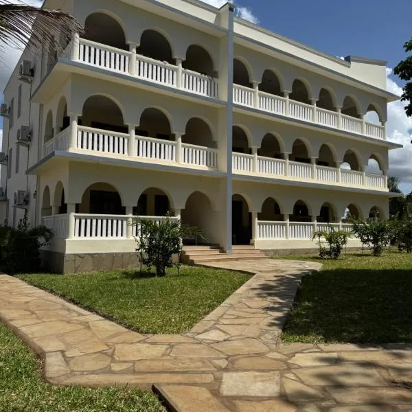 Jo's Baobab Luxury Apartments, hotel Ukundában