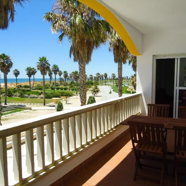 Vista al Mar con Terraza - Costa Ballena Apartamento primera linea de playa, hotel v destinácii Costa Ballena