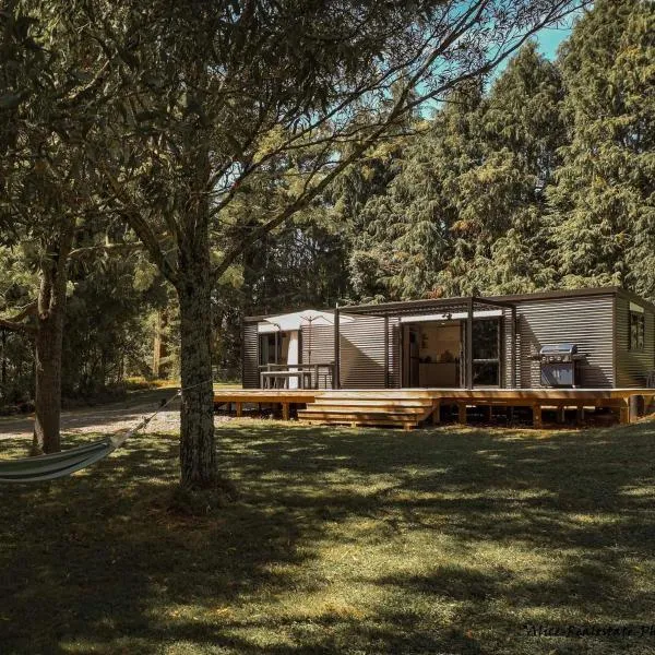 Pond Road Park - Raglan, hotel in Raglan