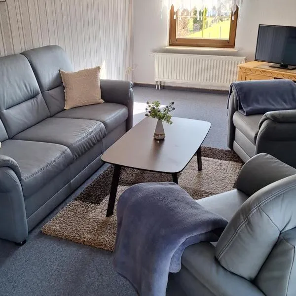 Kapitänskoje – hotel w mieście Breege