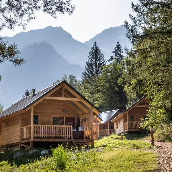 Huttopia Bozel en Vanoise, hotel v destinaci Bozel
