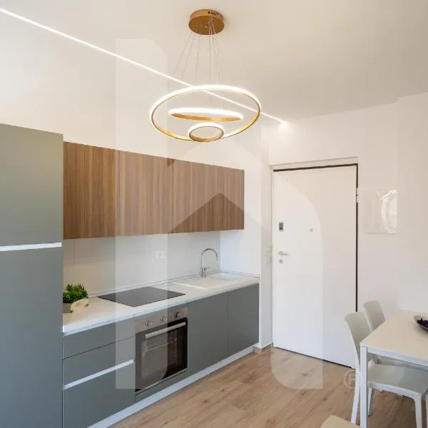 Homiday - Residenza Incanto, מלון באלבה אדריאטיקה