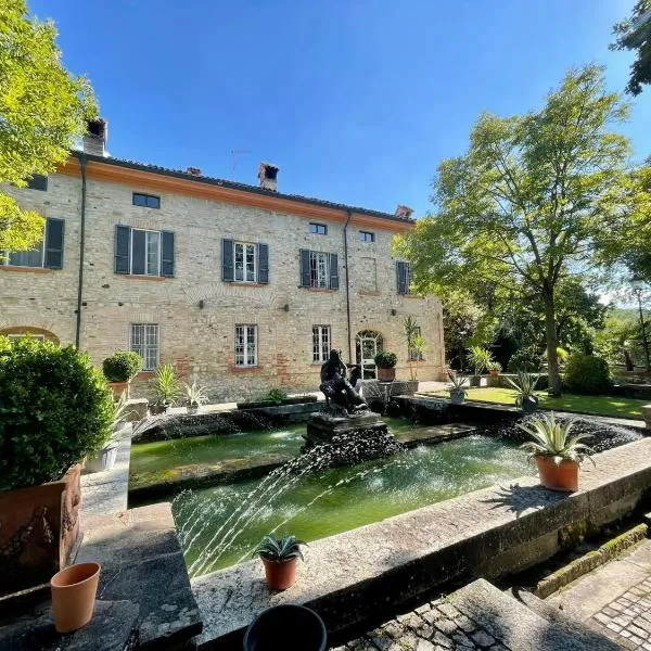 PODERE PALAZZO ILLICA Agriturismo – hotel w mieście CastellʼArquato