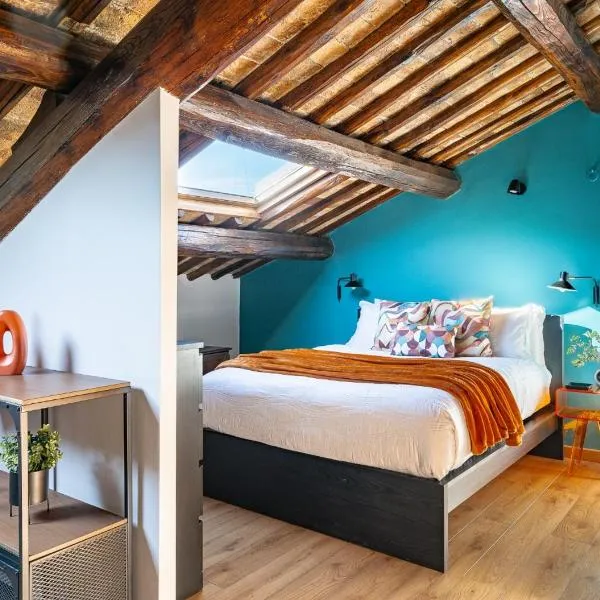 Roma 20min-Elegante Loft Storico Grottaferrata, hotel v destinaci Grottaferrata