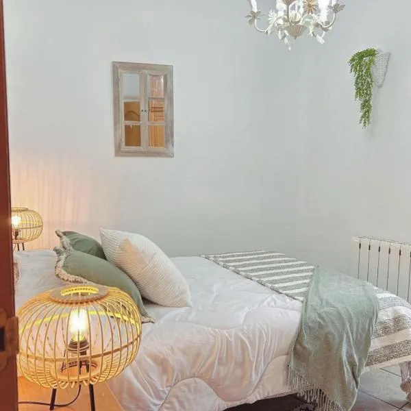 Apartamento La Plaza!, hotel v destinaci Bogarra