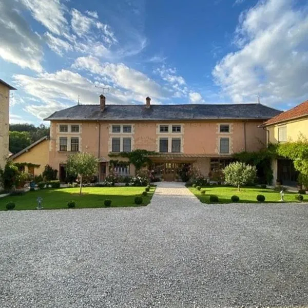 Domaine hotel de France, hotel em Cunfin