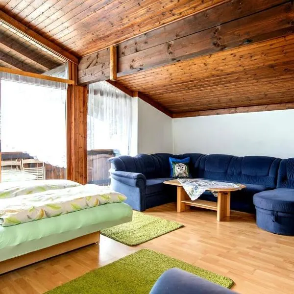Peaceful Mountain Retreat Simple and Spacious, hotel v destinaci Kleinsonnberg