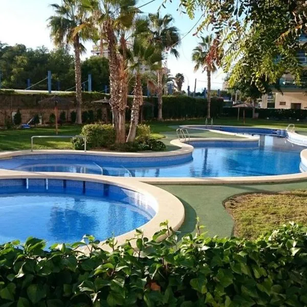 PRIMERA LINEA de PLAYA SAN JUAN en ALICANTE, hotel din Benimagrell