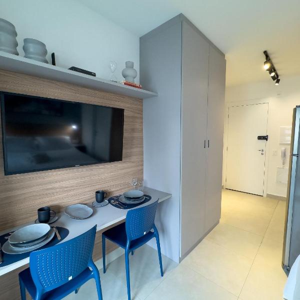 Studio na Vila Madalena, Metrô ao Lado e Conforto!