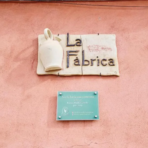 Apartamentos Rurales La Fàbrica, hotel Agostban