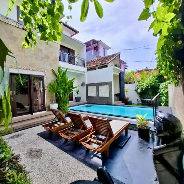Pondok DEWI Villa - LEGIAN - 6 Bedroom Villa - Great Location、レギャンのホテル