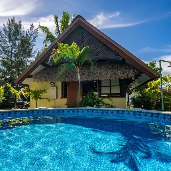 Toahere Beach House - Beachfront - Pool - Pontoon, hotel v destinaci Paui