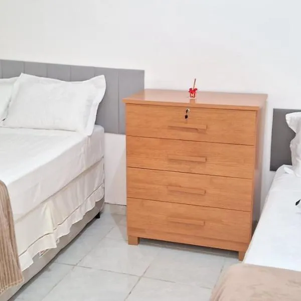 casa 2 próximo centro, hotel din São Roque