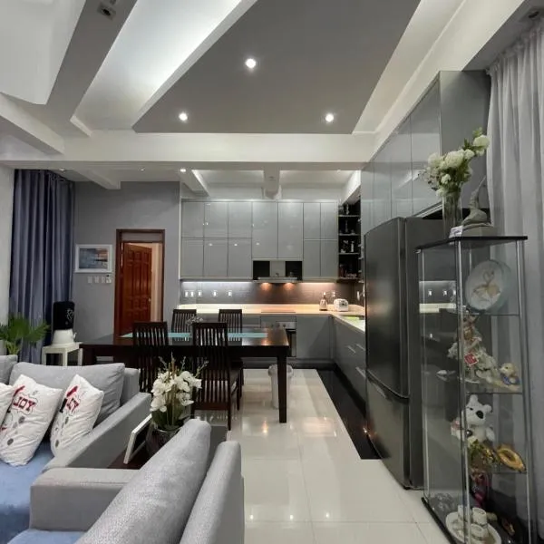 Anavada Suites - Davao City, hotel v destinaci Davao