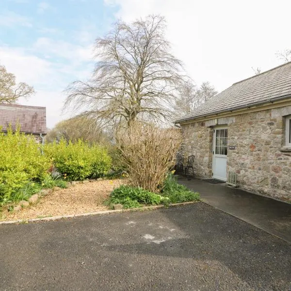 Carreg Cennen Cottage, hotel in Carmarthen
