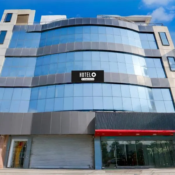Super Collection O Awas Vikas Near Bus Stand Formerly Hotel Rivera, hotel v destinaci Rudrapur