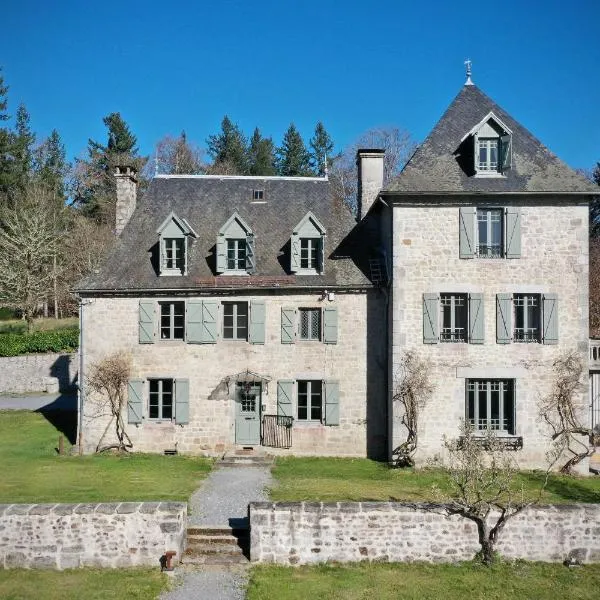 Le Manoir du Rigouneix, 5 minutes A89, nature, calme, sauna, hotel v destinaci Saint-Angel