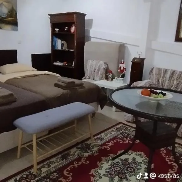 Trikala Apartments 3, hotell Tríkalas