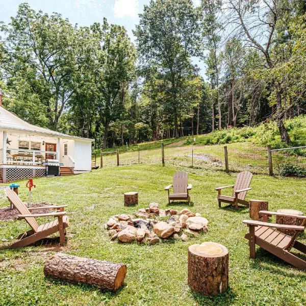 The Farmhouse at Hollow Hill, hotel v destinácii Luray