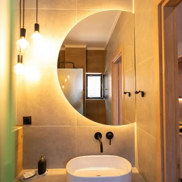 Orange Luxury apartment in agrinio, hotel in Agrinion