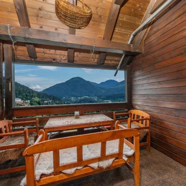 GuestHost - Lovely Flat x6 in Nature with Parking Space, hotel in Tarvisio