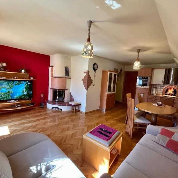 Apartment Crystal Rose, hotel v destinaci Kranjska Gora
